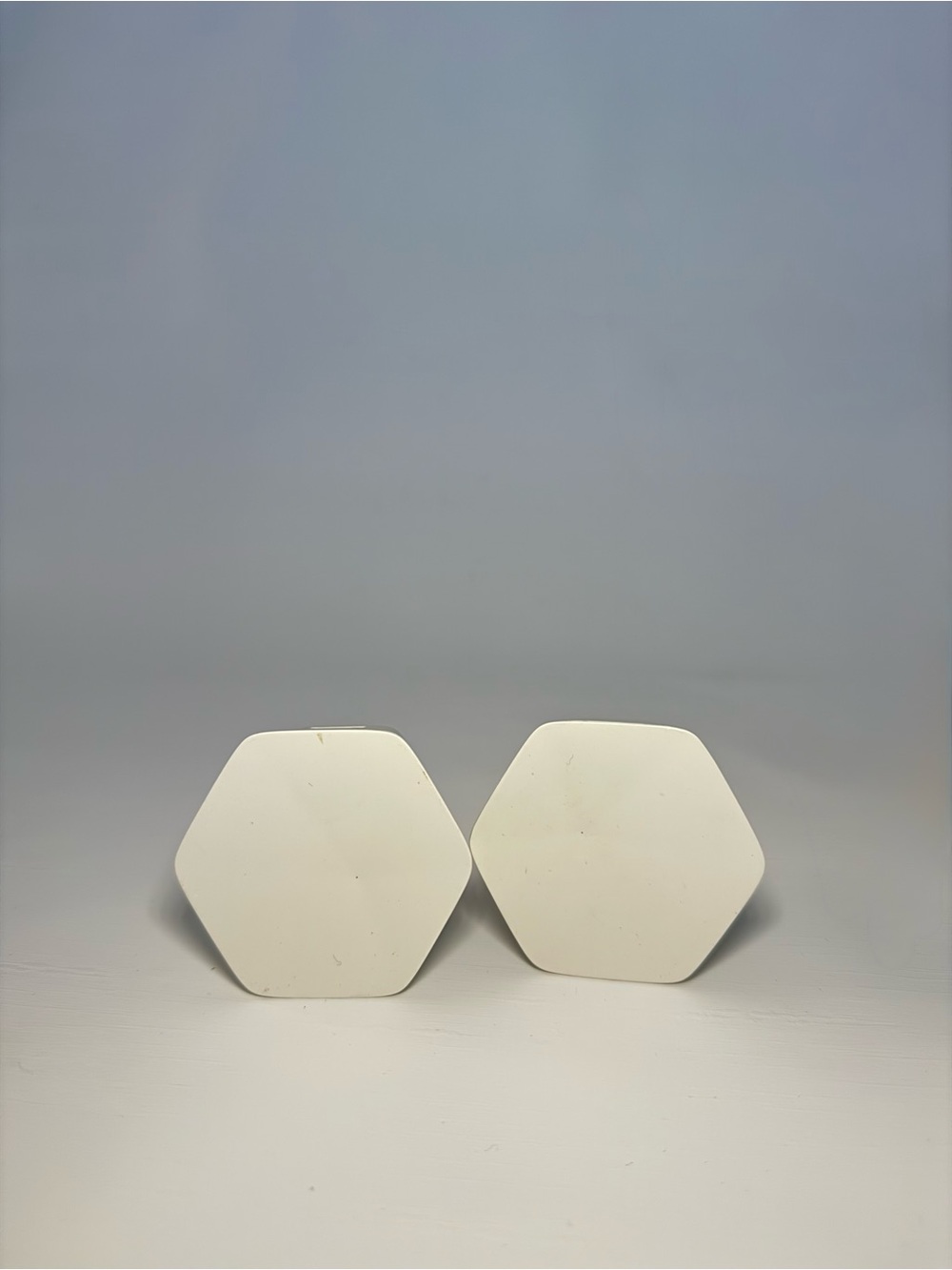 XFi pods (2) xfinity WiFi extender first Gen